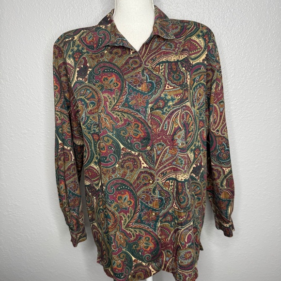 Prestwyck Paisley Button down shirt with shoulder pads - Picture 1 of 7